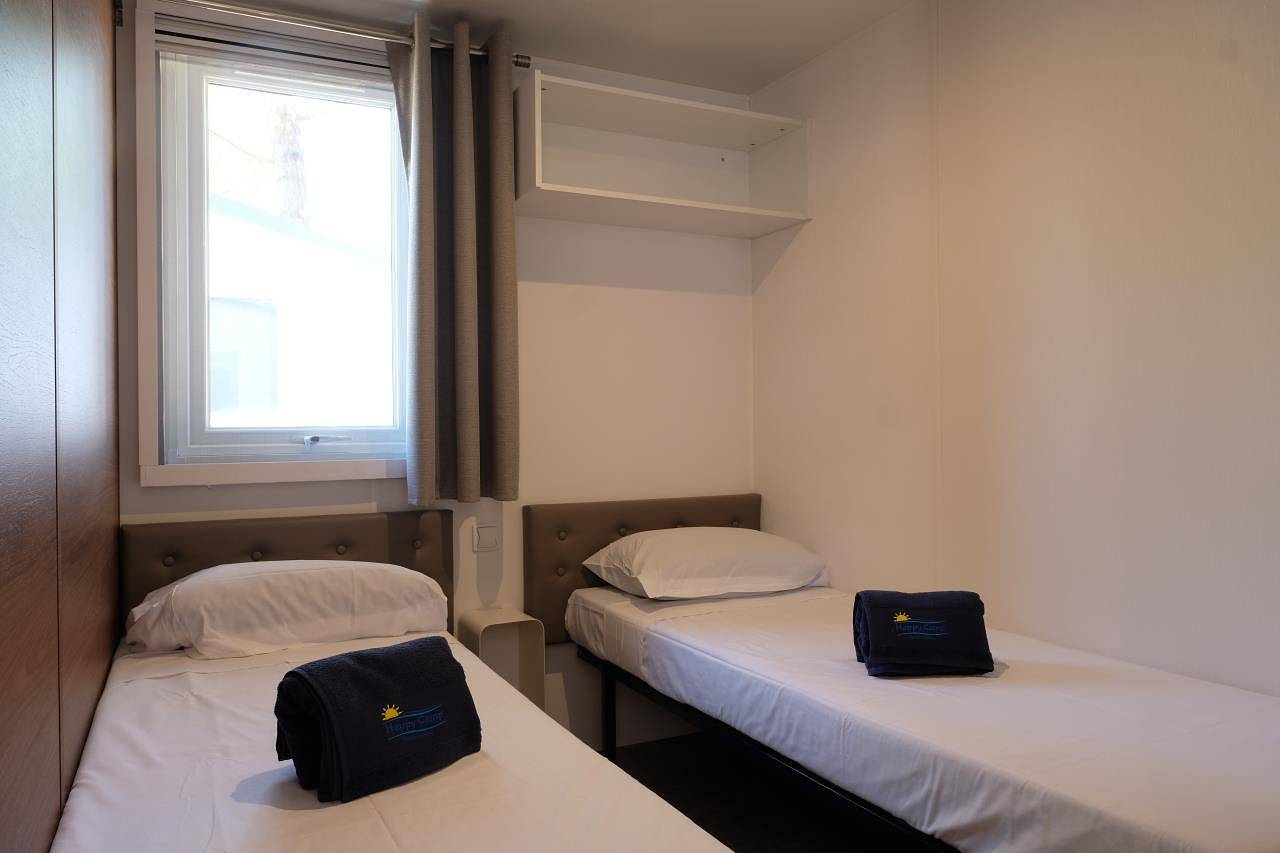 Feriendorf Park Albatros Mobilehome Happy Premium Suite für 7 Personen in San Vincenzo, Etruskische Küste