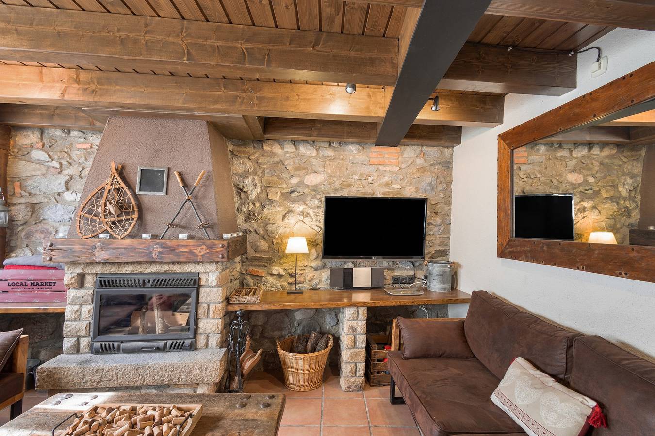 Maison de campagne 'Bellver' avec vue sur la montagne, terrasse privée et Wi-Fi in Bellver de Cerdanya, Pyrénées catalanes