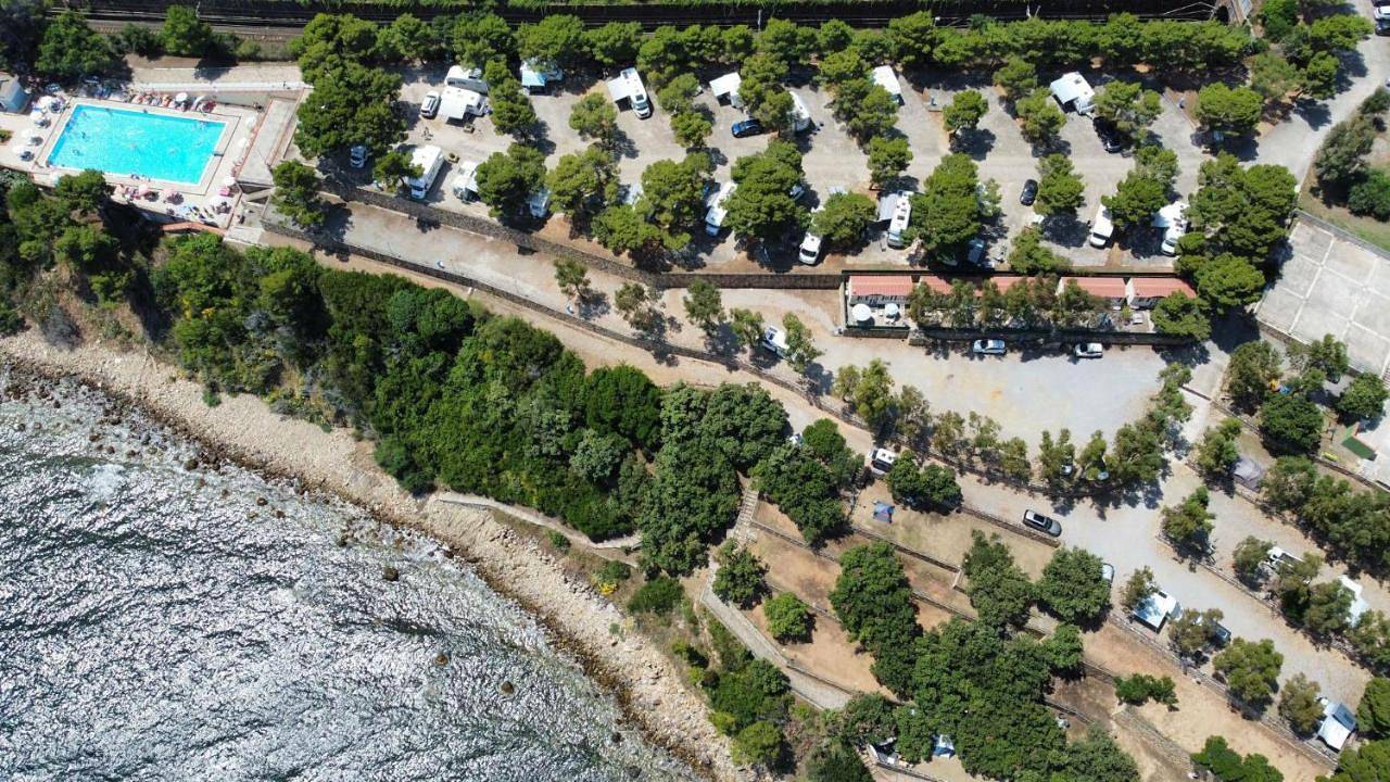 Camping & Village Rais Gerbi in Pollina, Palermo Provinz