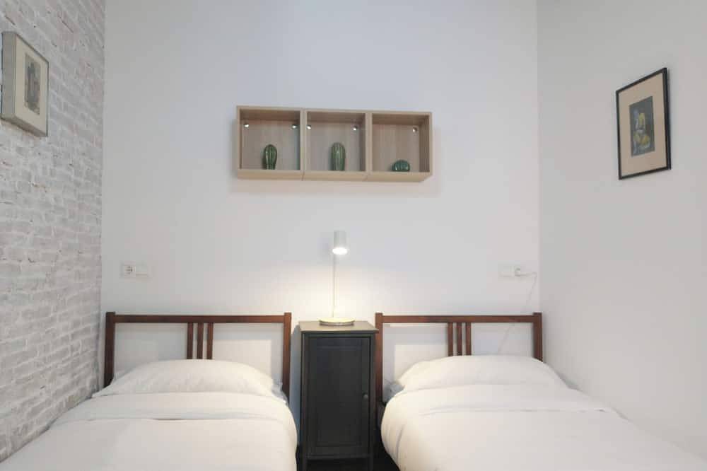 Lovely flat in Barceloneta near sea in Barcelona Centre, Barcelona