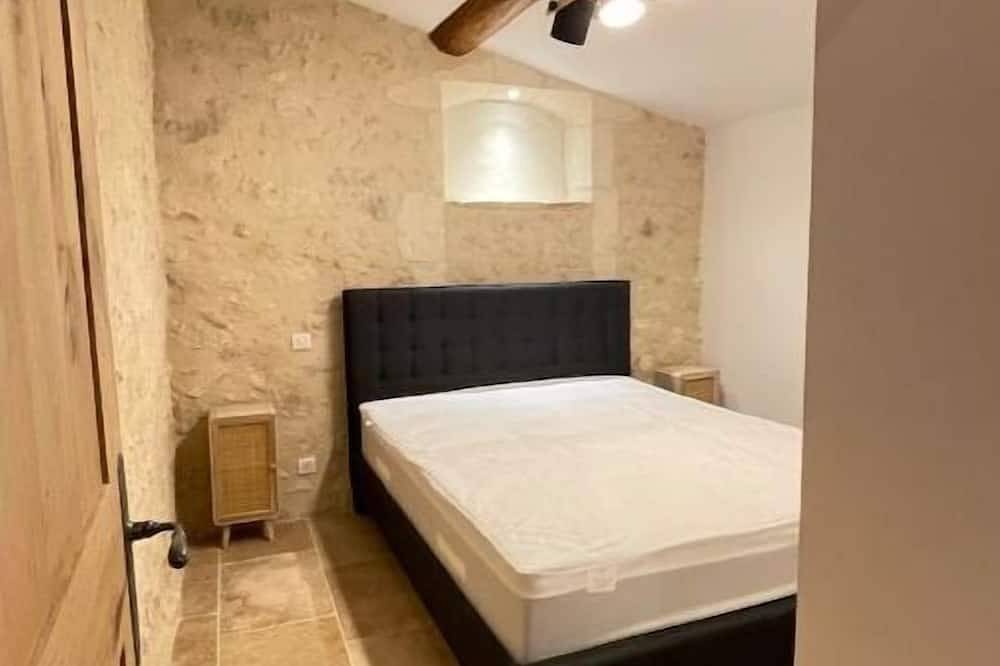 Apartamento entero, Le 15 charming 4-person apartment in Maussane-les-Alpilles, Region de Arles