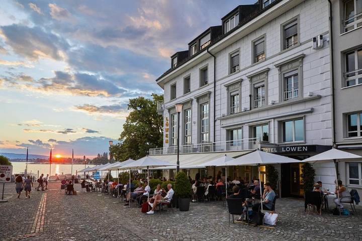 Hotel für 3 Personen, mit Terrasse in Zug