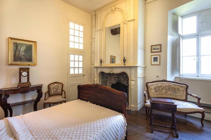 Location de vacances pour 5 personnes, avec jardin et vue à Équilly - 2