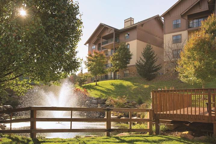 Hotel for 4 people, with hot tub and sauna as well as pool in Sevierville