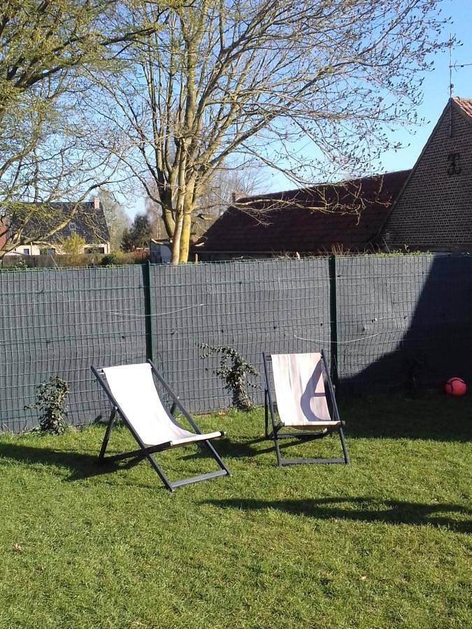 Location de vacances pour 2 personnes, avec terrasse et jardin à Sainghin-en-Mélantois - 2