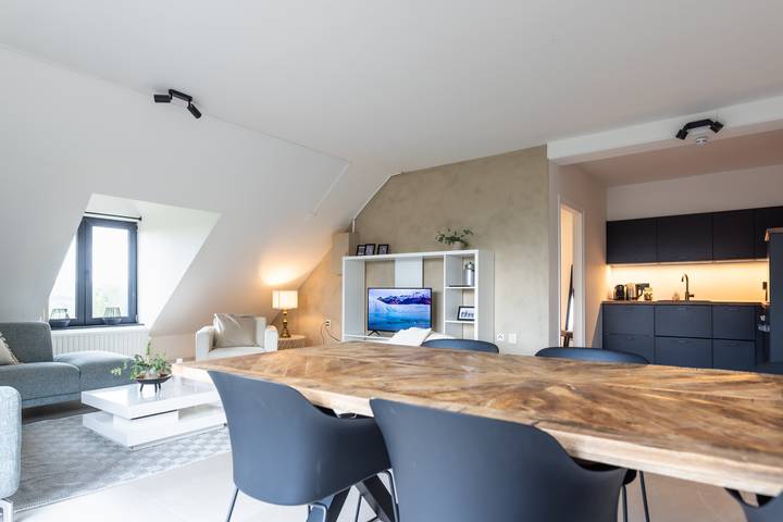 Gîte pour 8 personnes, avec balcon dans Epen - 3