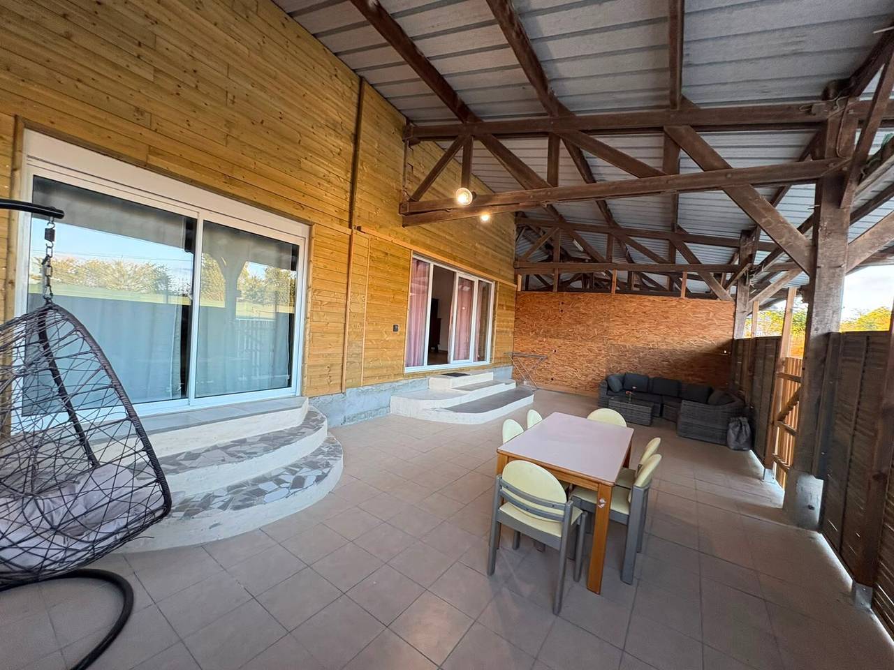 Maison 10 personnes grande terrasse grands groupes in Parcé, Fougères-Vitré