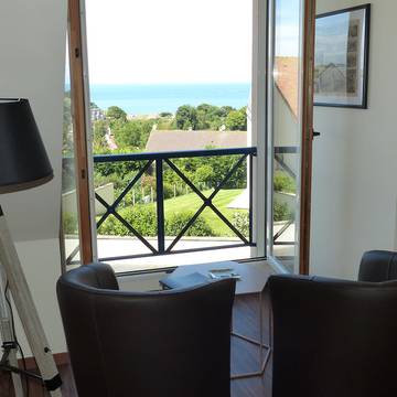 Chambre d’hôte pour 2 personnes, avec jardin à Arromanches-les-Bains