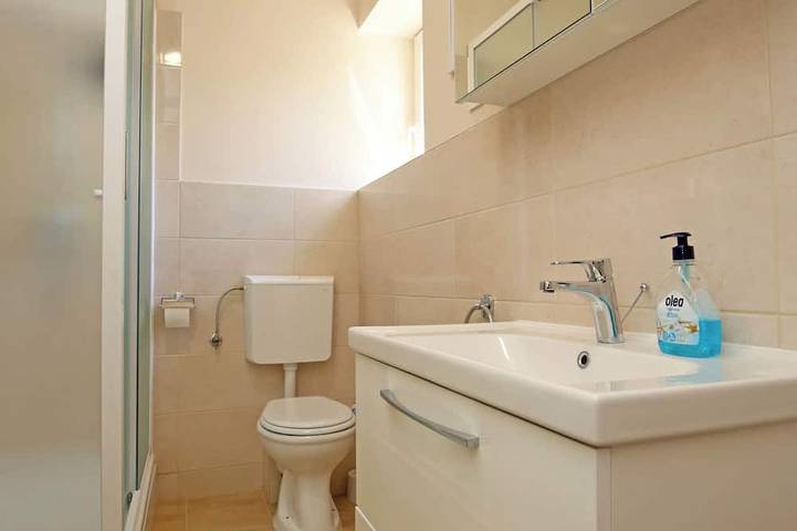 2-bedroom luxury villa surrounded by mountain views just minutes from the beach in Šibenik-Knin