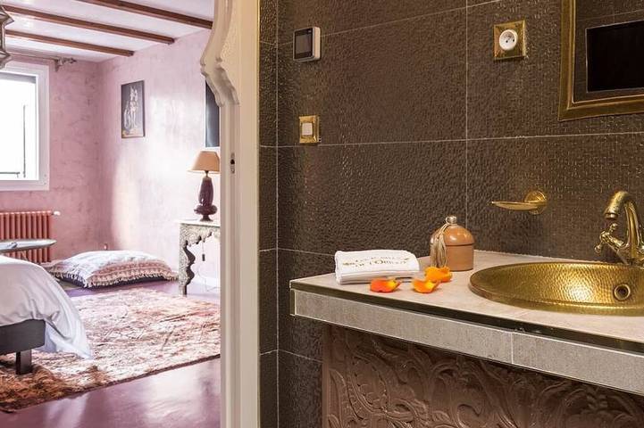 Chambre d’hôte pour 3 personnes à Tours - 3