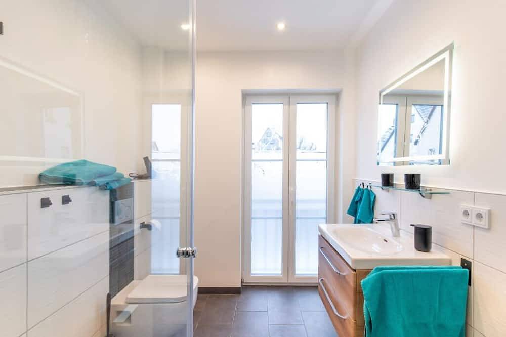 Ganze Wohnung, An den Schwabachauen 3 - Studio Appartement in Eckental, Frankenalb