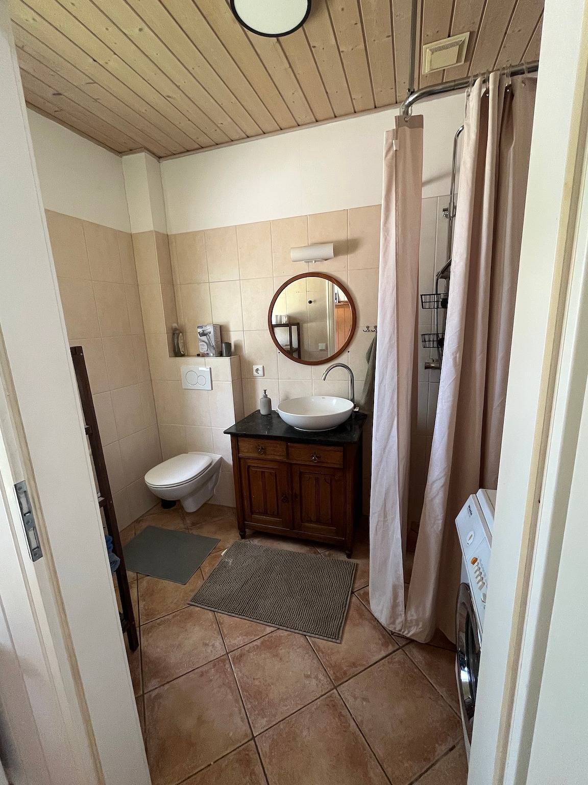 Ganze Wohnung, Ferienwohnung auf dem Bio-Bauernhof mit privater Terrasse und Wlan in Schashagen, Ostholstein
