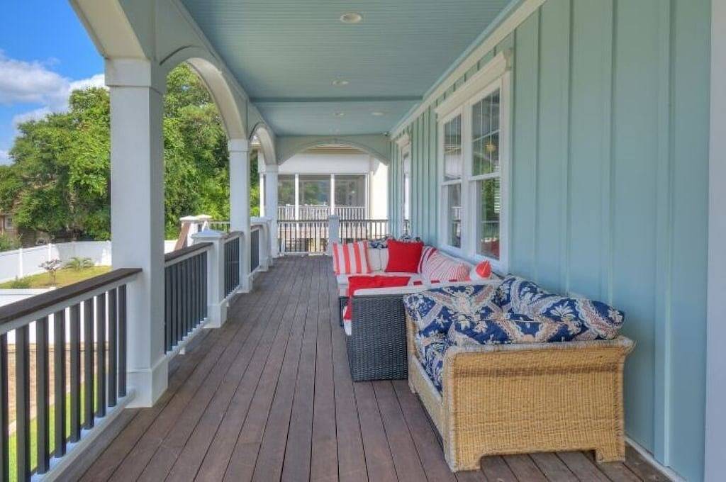 Vacation House for 16 Guests in Windy Hill Beach, North Myrtle Beach