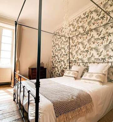 Chambre d’hôte pour 2 personnes, avec jardin et sauna ainsi que terrasse et vue à Le Bernard