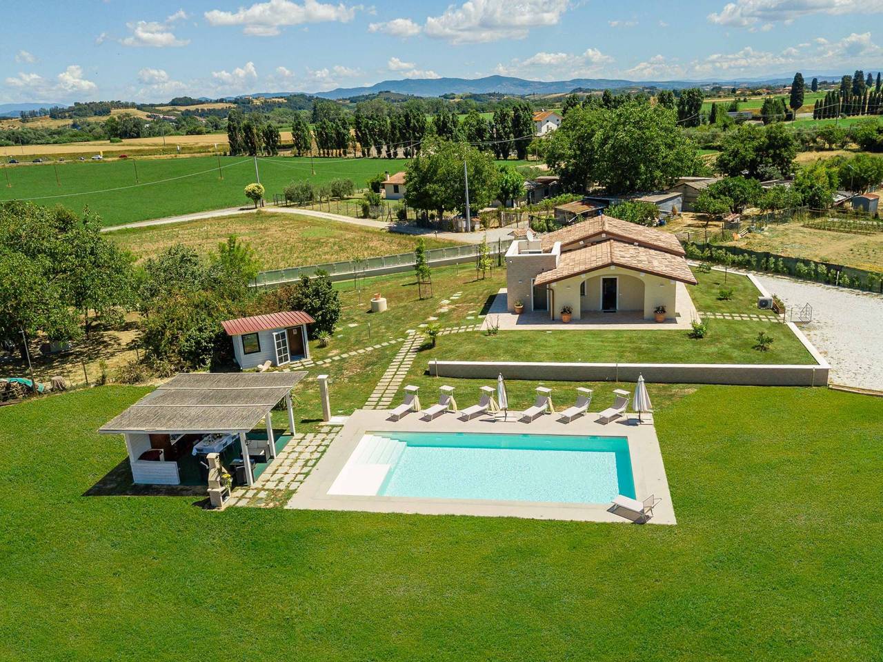 Villino le Viole in Fucecchio, Firenze province