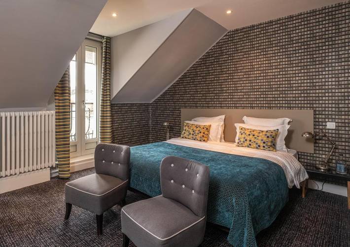 Hôtel pour 2 personnes à Oyonnax - 2