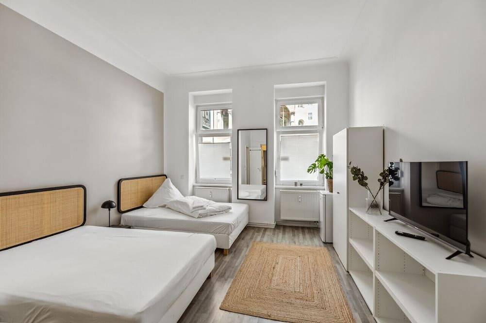 Ganze Wohnung, Arbio I 1A Family room near Eberswalder Straße in Prenzlauer Berg Berlin, Berlin