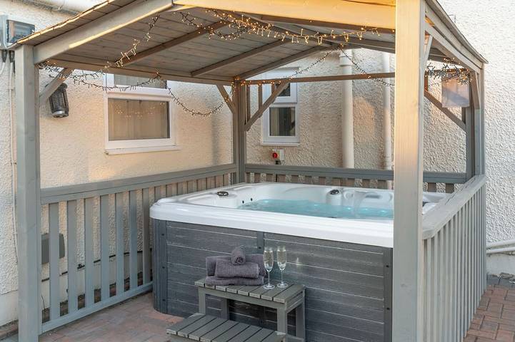 Appartement de vacances pour 4 personnes, avec jacuzzi et jardin, animaux acceptés - 1