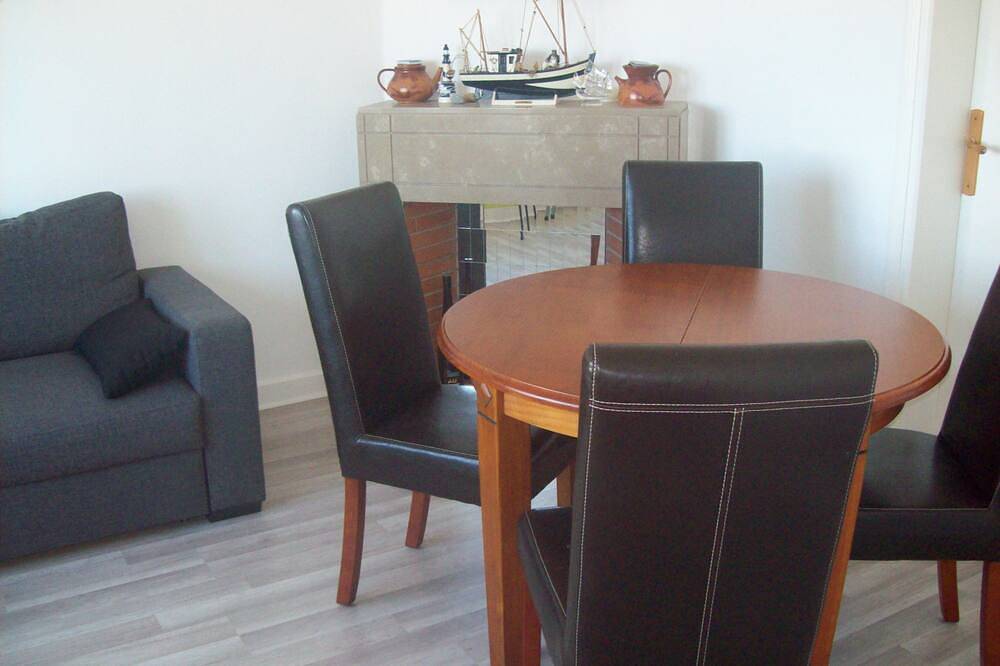 Apartamento entero, Apartamento frente al mar y playa, 4 personas, Wifi. Clasificado 2 estrellas in Le Portel, Boulogne-sur-Mer region