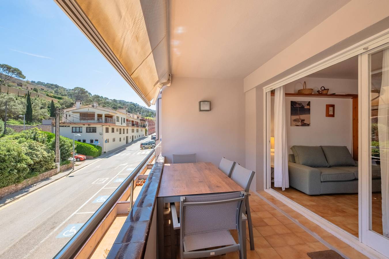 Appartamento intero, Apartment 200m from the beach of Sa Riera in Sa Riera, Begur