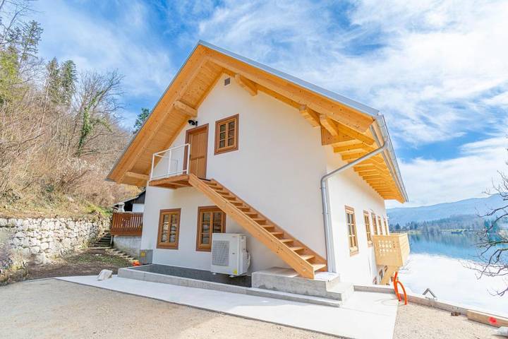 Ferienwohnung für 6 Personen, mit Balkon und Terrasse sowie Garten und Seeblick in Bled - 2