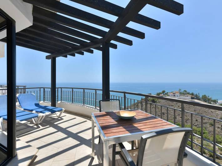Ganze Wohnung, Apartamento Vista mar frontal con parking in Torrox Costa, Torrox