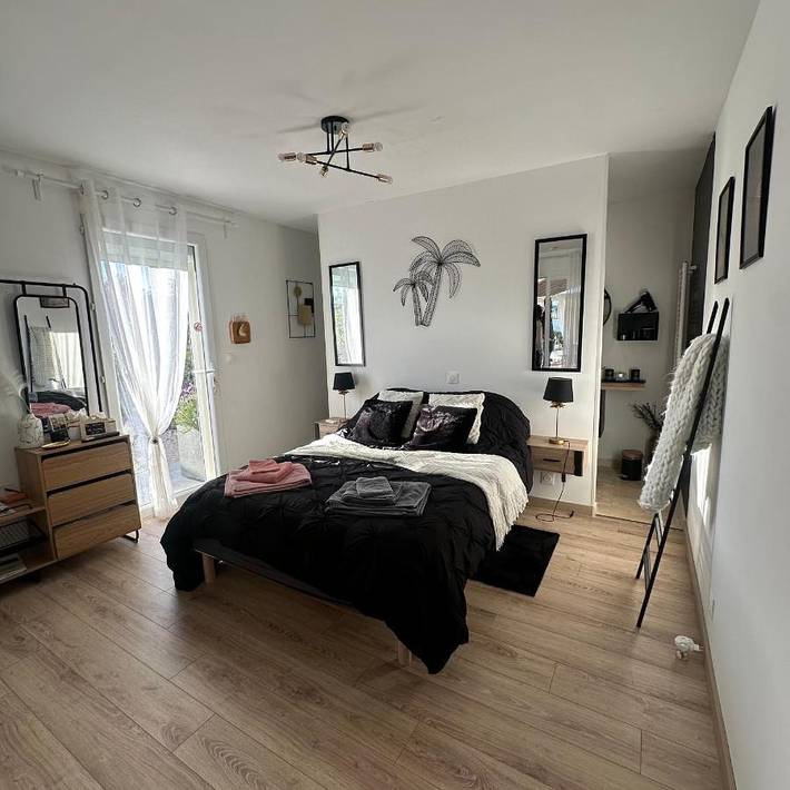 Appartement de vacances pour 2 personnes, avec Terrasse et Jardin ainsi que Piscine et Vue