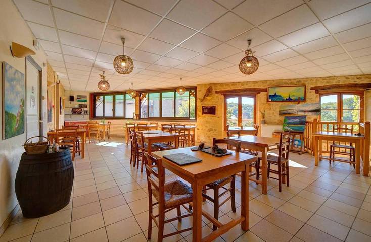 Location de vacances pour 3 personnes, avec terrasse, animaux acceptés à Carlux - 2