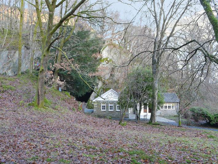 Log cabin for 6 people, with garden in the Lake District