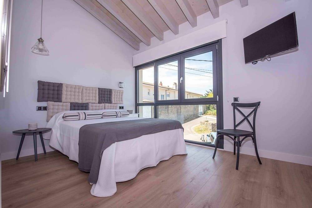 Entire apartment, Adosado-duplex Marea Baja 1; Zona Playa, Ideal Familias, Parejas y Amigos in Poo de Llanes, Llanes