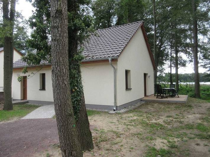 B 1 direkt am Netzener See in Nahmitz, Kloster Lehnin