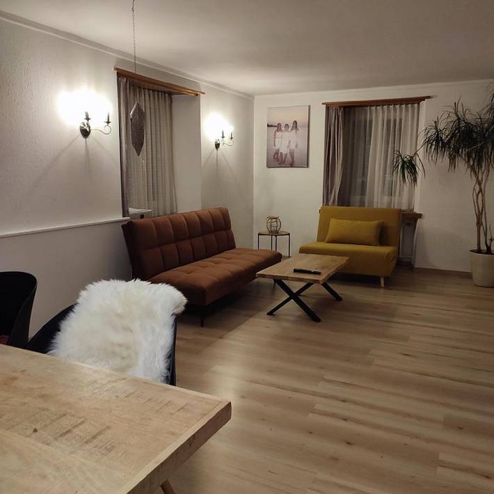 Ferienwohnung für 4 Personen, mit Balkon und Ausblick in Alvaneu