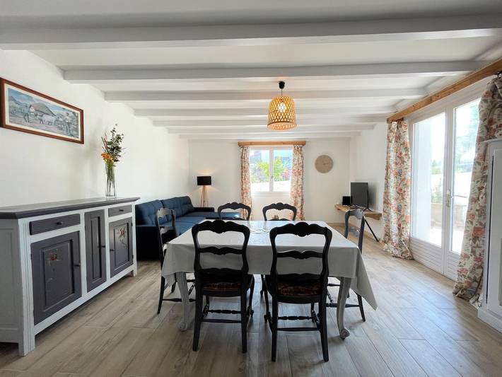 Gîte pour 4 personnes, avec piscine ainsi que terrasse et jardin à Sare - 3