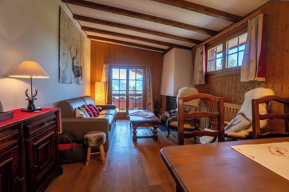 Appartement entier, L'appartement est situé à la Barboleuse à 150m. env. de la piste de ski Croix-de-Chaux - Gryon relia in Gryon, Alpes Vaudoises