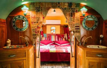 Gîte pour 3 personnes, avec jardin à Mézos
