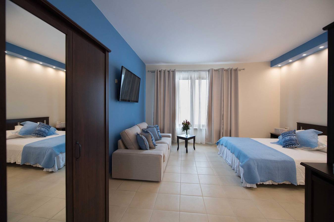 Ganze Wohnung, Ferienwohnung für 2 Personen in Nikiana, Alexandros