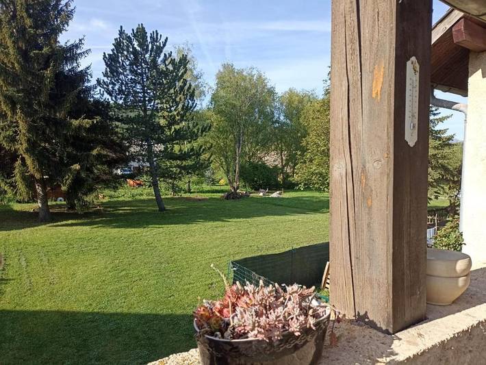 Appartement de vacances pour 8 personnes, avec vue ainsi que jardin et balcon