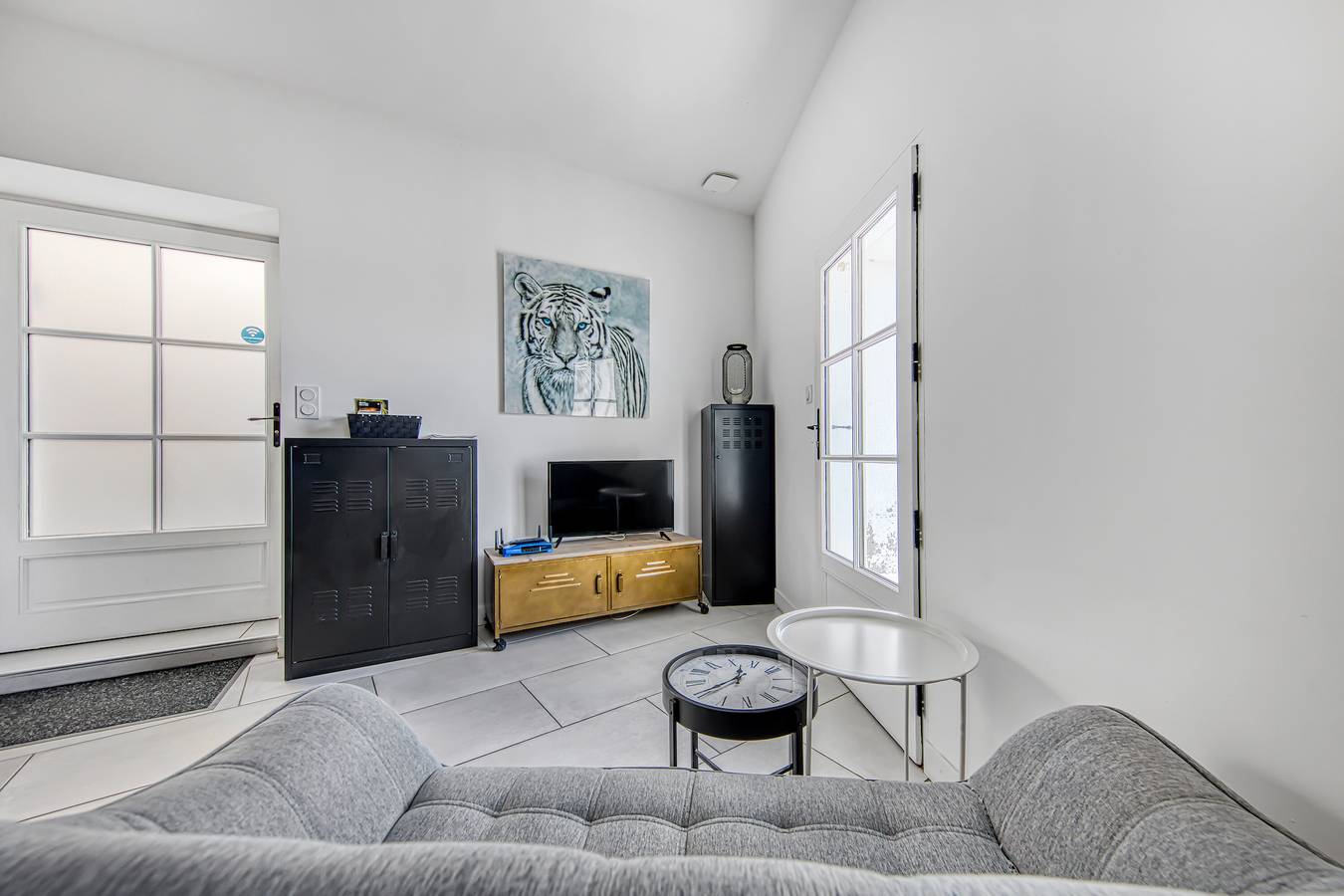 Apartamento entero, Apartamento 'Bellevue' con Wi-Fi y aire acondicionado in Bourg, Región de Blaye