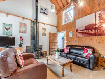 Log Cabin for 2 People in Stroud, Gloucestershire, Photo 1