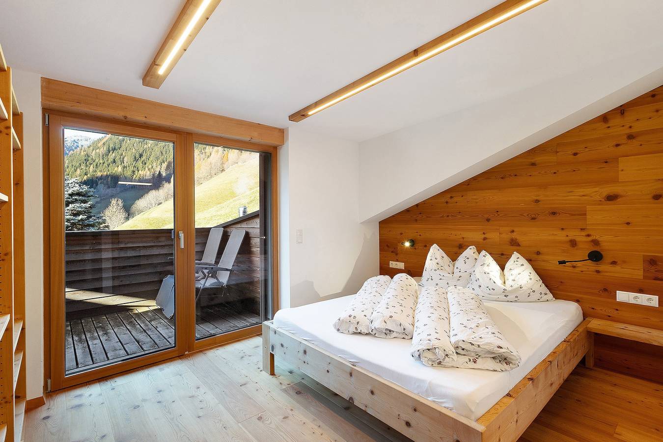 Zimmer 'Steinhof Zimmer Abendsonne' mit Bergblick, gemeinsamer Terrasse und Wlan in Mittertal (Ratschings), Ratschings