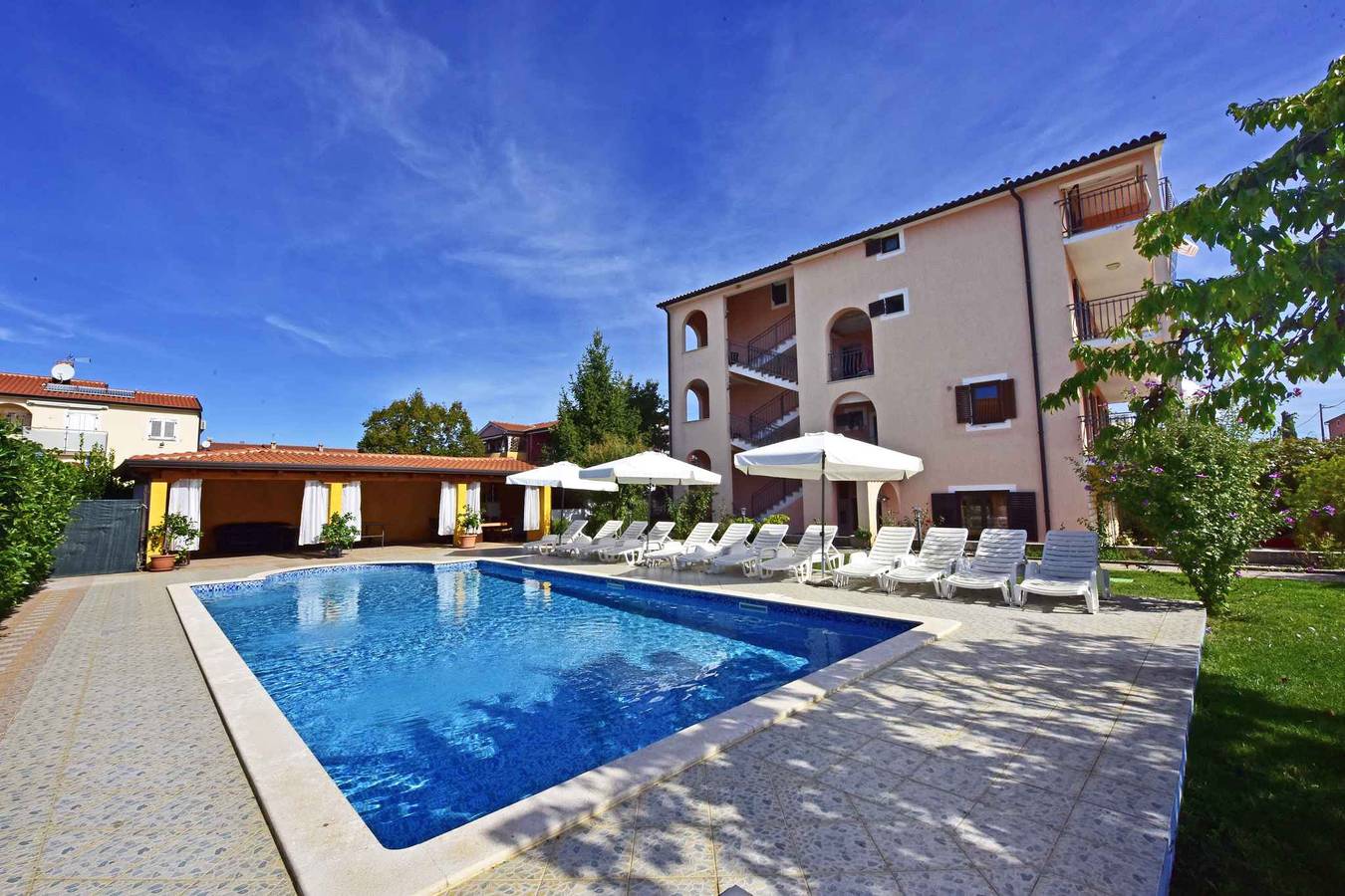 Ganze Ferienwohnung, Ferienwohnung mit Balkon und Pool  in Mareda, Umag und Umgebung