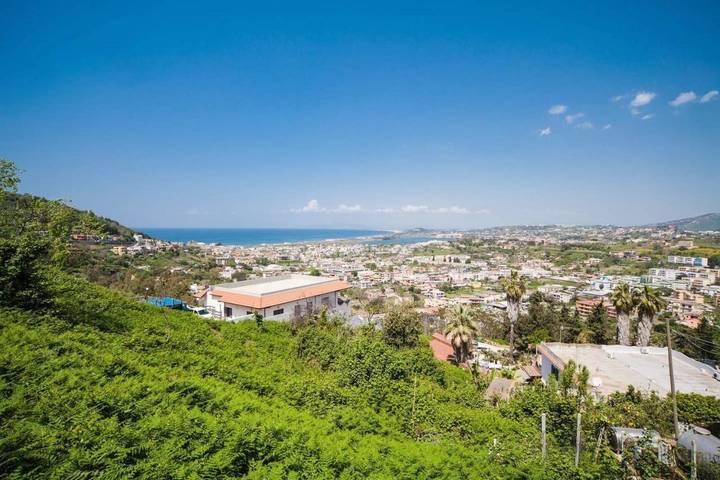 Casa vacanza per 6 persone, con Balcone e Terrazza nonché Panorama a Monte di Procida