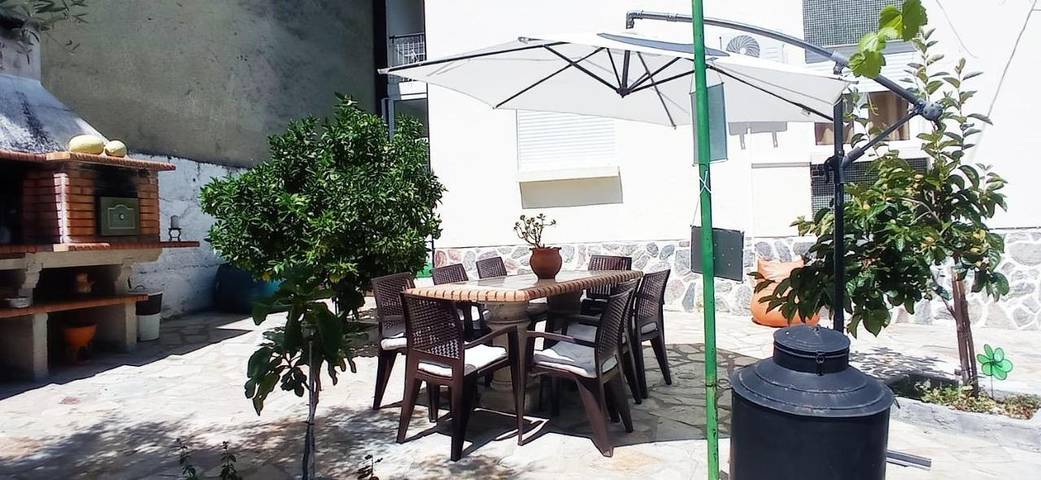Casa de férias para 10 pessoas, com Varanda e Terraço e ainda Jardim em Município de Mirandela