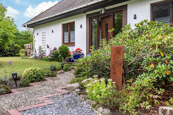 Ganze Wohnung, Ferienwohnung Lang mit gemeinsamer Terrasse, Garten und Wlan in Süderlügum, Grünes Binnenland