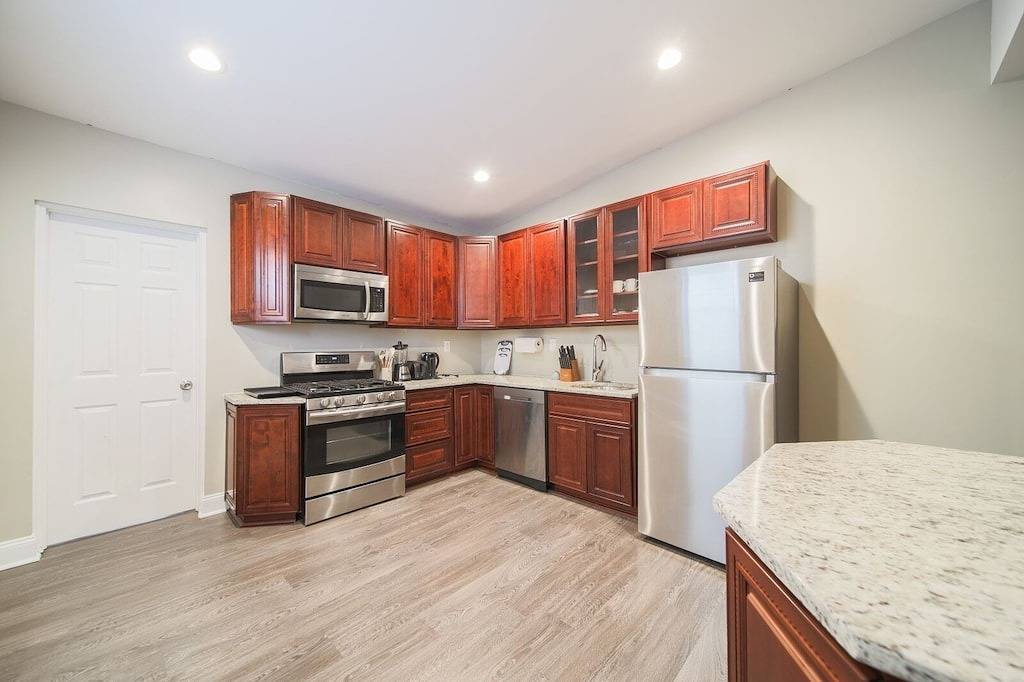 Nyc Urban Getaway 10 Min to Newark Penn Station in Newark, Essex County (NJ)