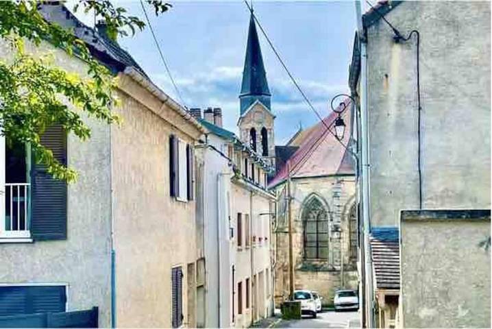 Gîte pour 2 personnes, animaux acceptés à Dammartin-en-Goële