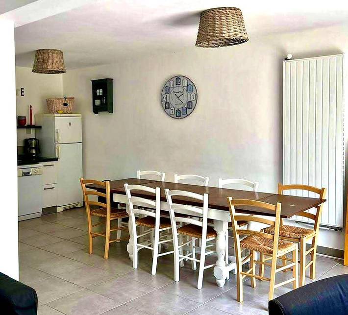 Location de vacances pour 10 personnes, avec vue ainsi que jardin et terrasse, animaux acceptés dans Plage Pors Carn - 4