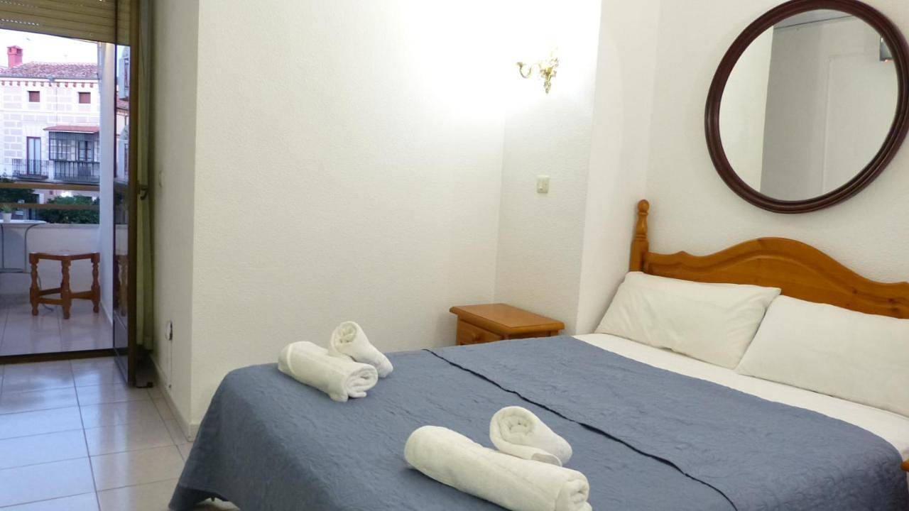 Hostal Candeleda in Candeleda, Valle del Tiétar