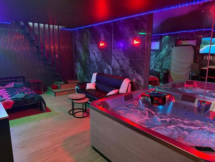 Hôtel pour 2 personnes, avec jacuzzi dans Thun-Saint-Martin - 4