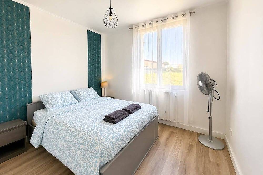 4-bedroom family home with a garden and easy parking, just outside Toulouse in Aucamville, Toulouse region